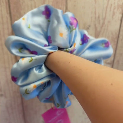 Bluebell Breeze XL Scrunchie
